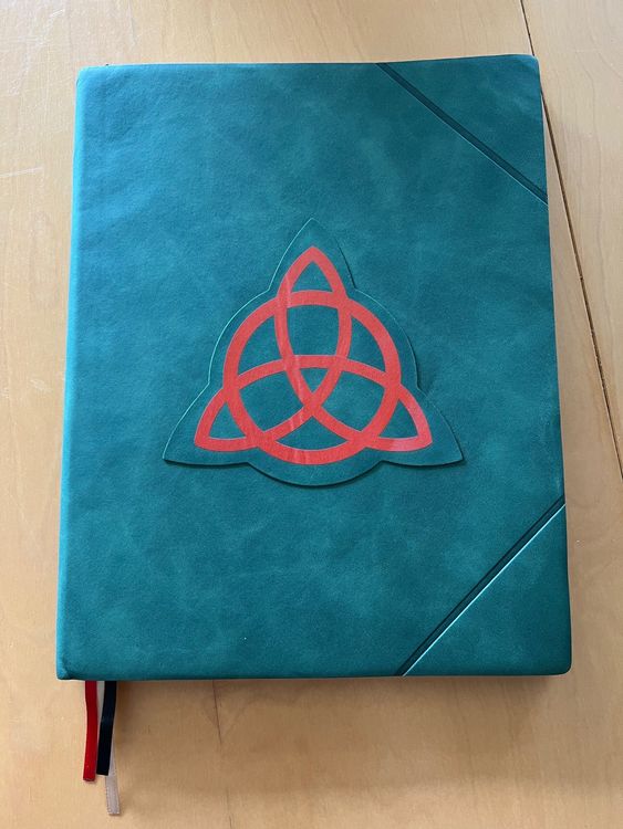 Charmed Book of Shadows (Buch der Schatten) Kaufen auf Ricardo