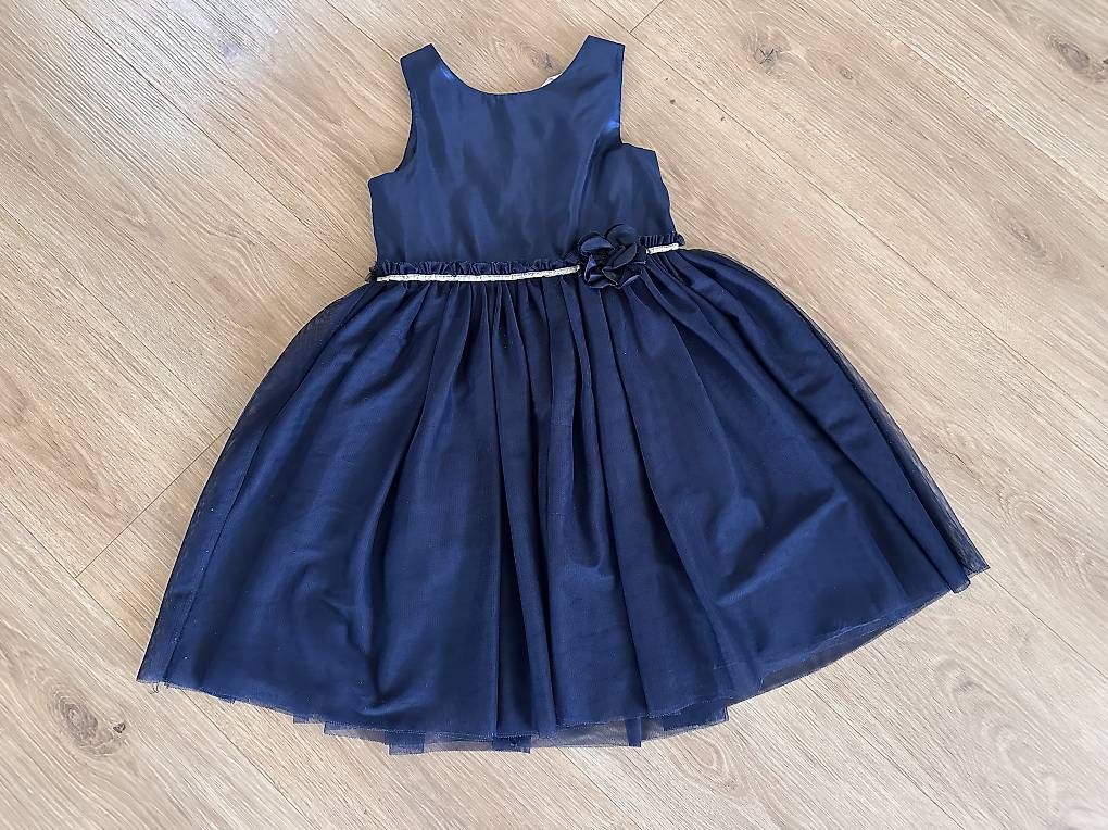 Vestiti & Gonne: Festkleid Gr. 140 – Usato da Buchrain venduto da eule2109