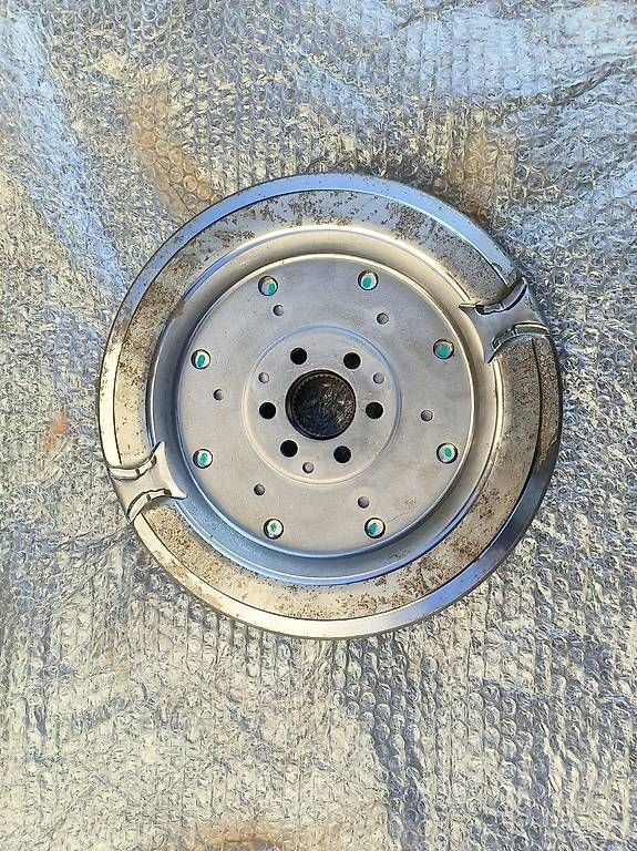 Tutti pezzi di ricambio auto: Schwungrad VW 2295 000 506 – Usato da Niederlenz venduto da SOSW-01 1