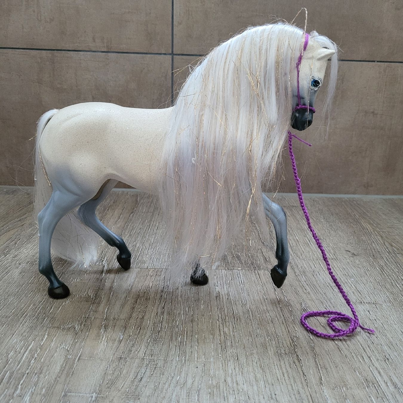 Giocattoli: Barbie Pferd Bylana Repaint/Unikat – Usato da Niederbuchsiten venduto da klengyel 1