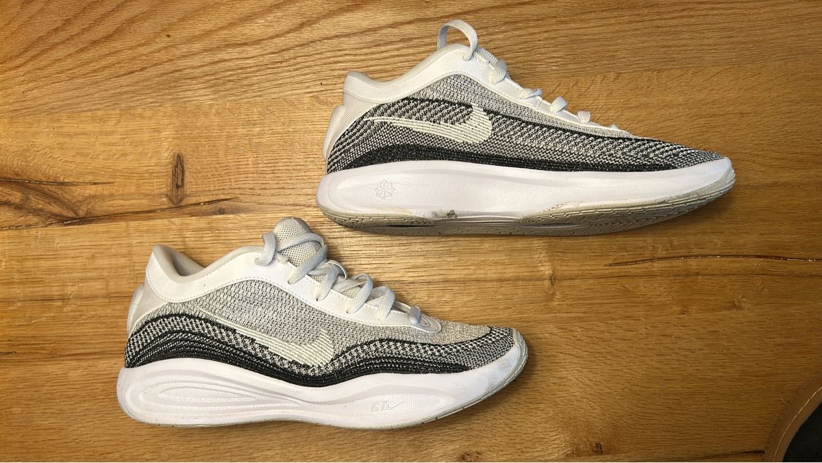 Nike Scarpe da uomo: Nike G. T. Hustle Academy – Usato da Reinach BL venduto da mister_gonzo