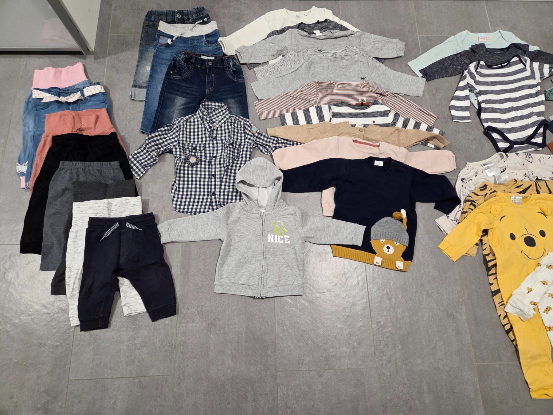Kleiderpakete & -sets: Kinder Kleiderpaket 74 - 80 lang – Gebraucht aus Stetten SH von ExtremMIB 1