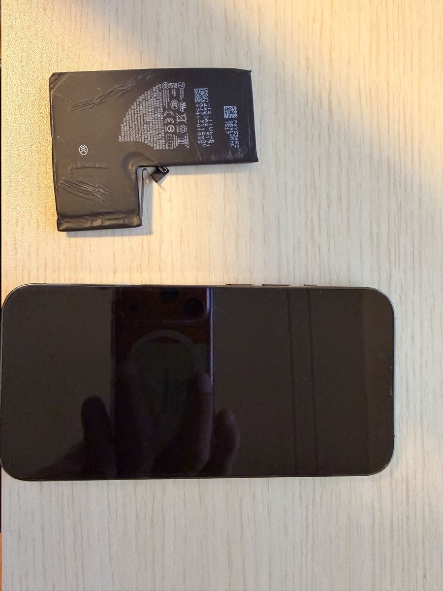 Apple Telefoni cellulari / Smartphones: IPhone 13 Pro Alpine green – Difettoso da Ilanz venduto da Acyka 2