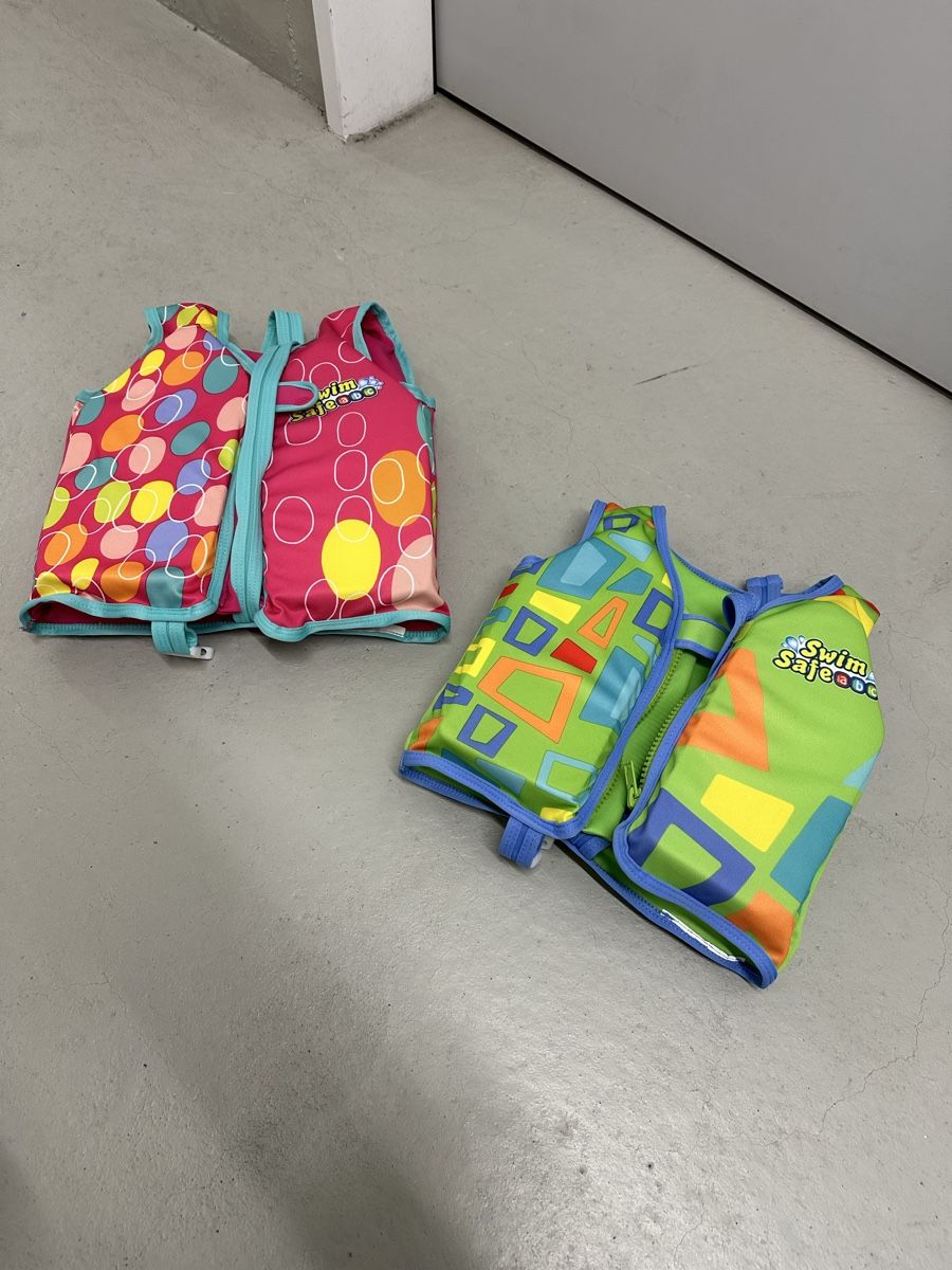 Gilets de sauvetage: Kleinkinder Schwimmweste – Neuf (Voir description) à Bülach par G_o_k_i