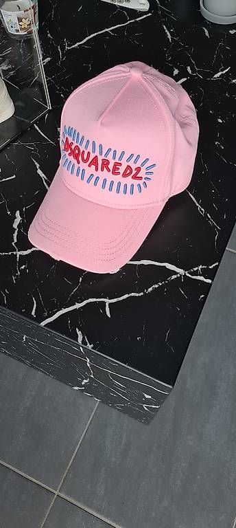 Copricapi, berretti & cappellini: Casquette dsquared2 rose – Usato da Monthey venduto da and_c5w8