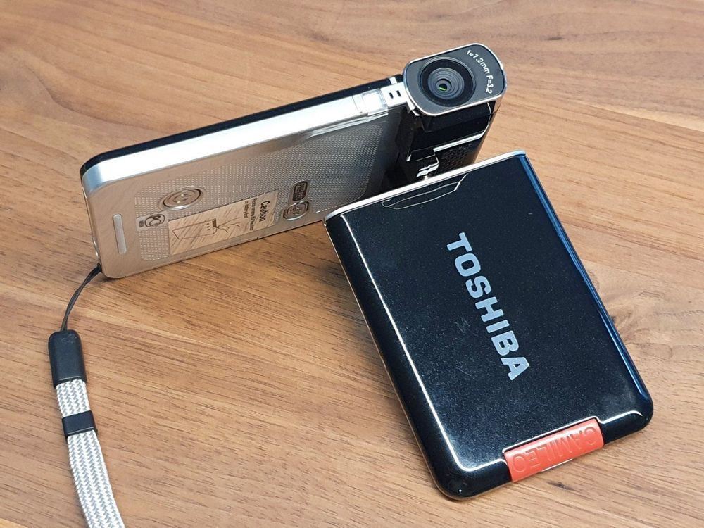 Toshiba camileo x100 charger - lasopamuseum