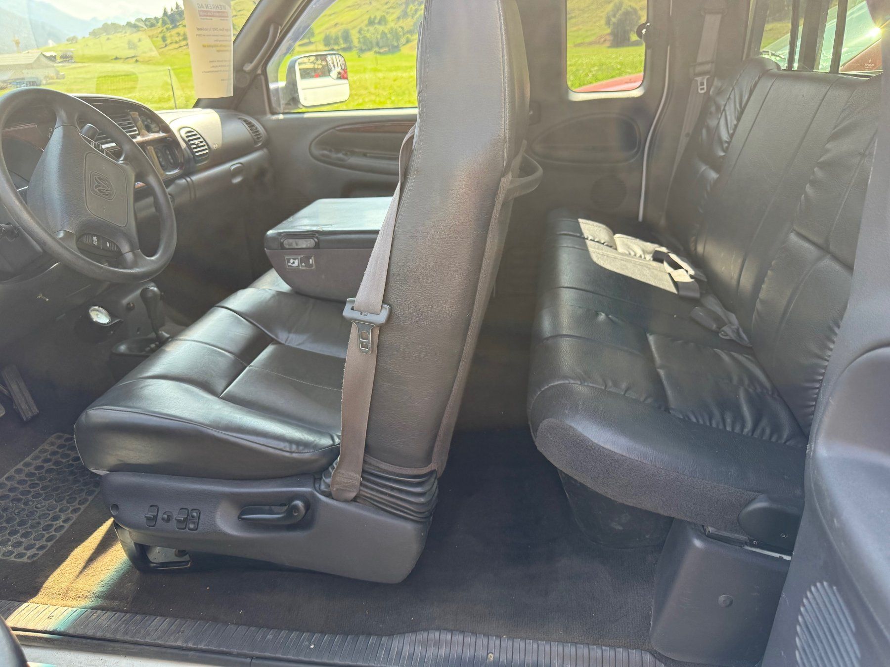Veicoli commerciali: Dodge Ram 2500 4x4 Cummins Druckluftbremse – Usato da Münster venduto da werage 7