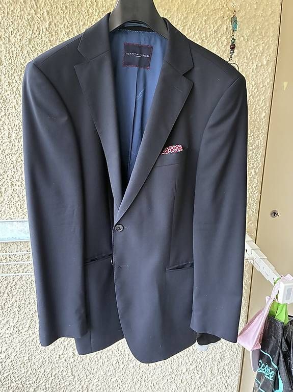 Giacche: Veston Marke Tommy Hilfiger – Usato da Adlikon b.Regensdf venduto da mar_xpt7