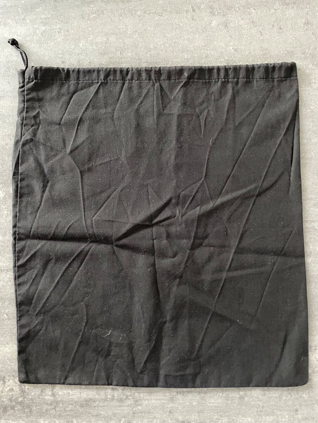 Massimo Dutti Borse da donna: Massimo Dutti Staubbeutel - 32 x 36 cm – Usato da Zürich venduto da Alot16 1