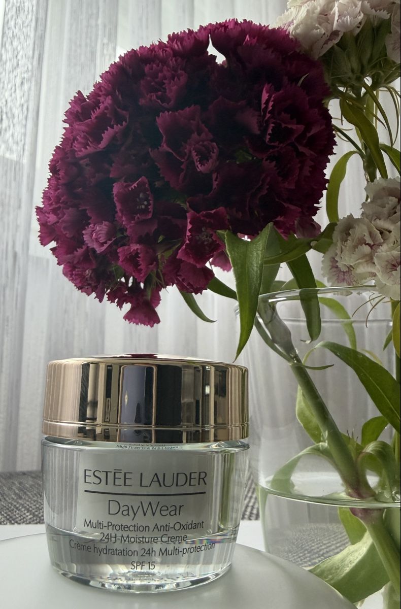 Estée Lauder Cura del viso: Estée Lauder Gesichtspflege 15ml NEU – Nuovo e nell'imballaggio originale da Dänikon ZH venduto da tug_m9b6