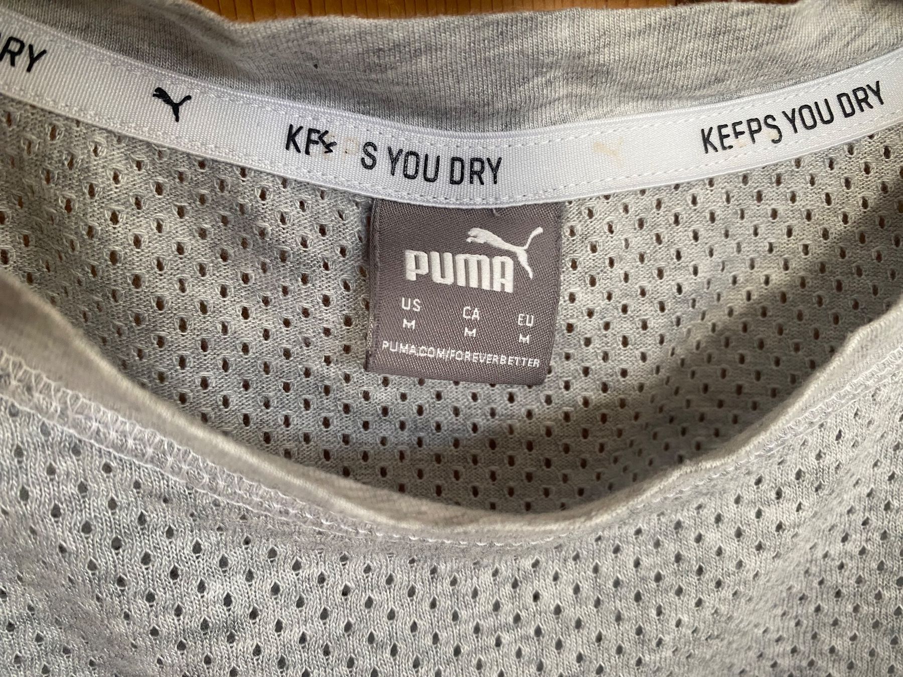 Puma T-shirt: Sportshirt von Puma Gr. M – Usato da Riedholz venduto da lenibeni03 1