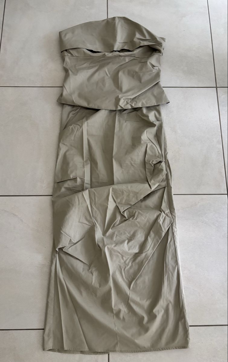 Zara Vestiti: ZARA Kleid Gr.42 zwei-teilig – Nuovo (secondo la descrizione) da Eglisau venduto da 3flower-power3