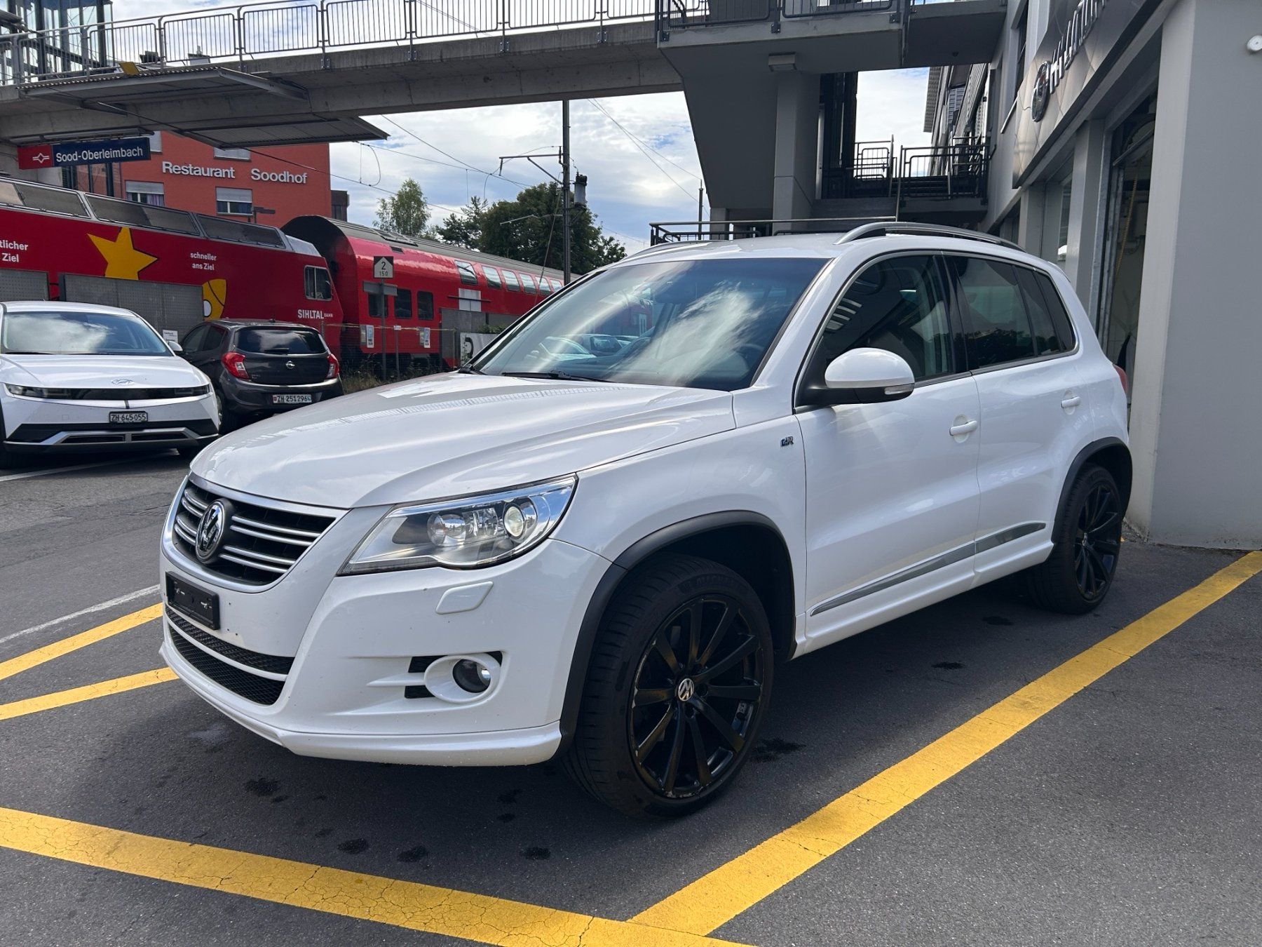 VW Automobili: VW Tiguan 2.0 TSI Sport – Usato da Adliswil venduto da RuckstuhlAdliswil