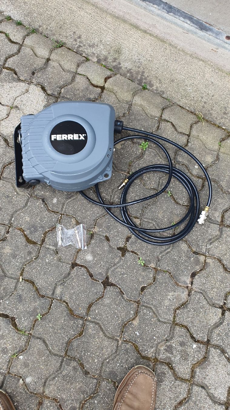 Ferrex Compressori: Luftdruckschlauchtrommel 10m – Nuovo (secondo la descrizione) da Niederglatt ZH venduto da Clarify