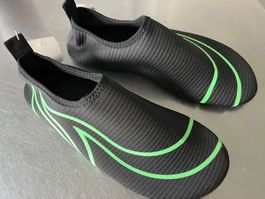 weiche Stretch Badeschuhe Grösse 36-37, neu!!