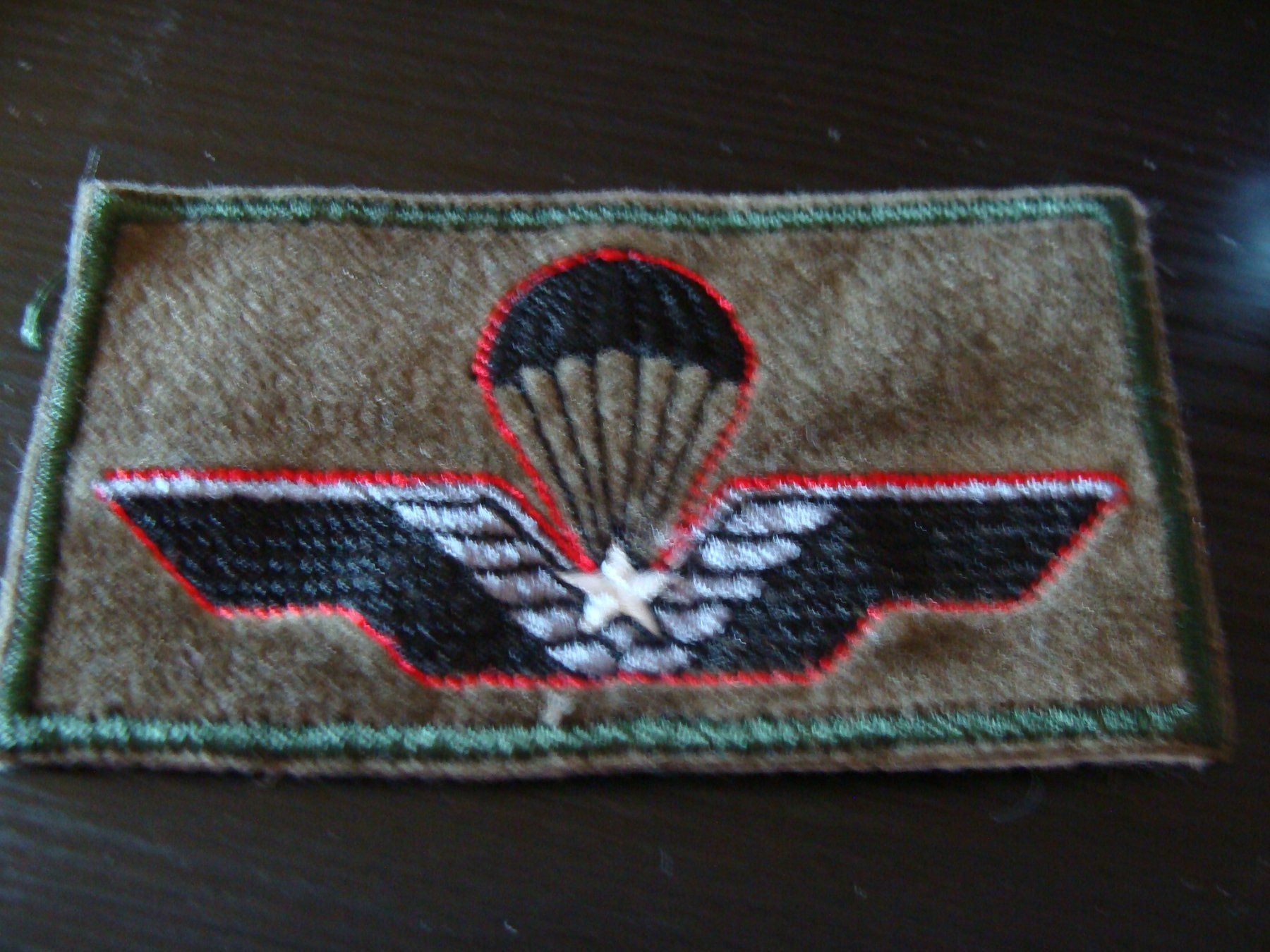 Placchette & Badge: Petit lot armée Italie, anciens – Usato da Cuarny venduto da hen_g7hn 5