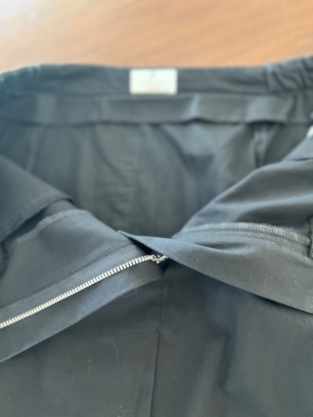 Aigner Gonne: Aigner- Schwarzer Sommerrock, Gr. 38/40 – Usato da Ebmatingen venduto da Mistelu 1