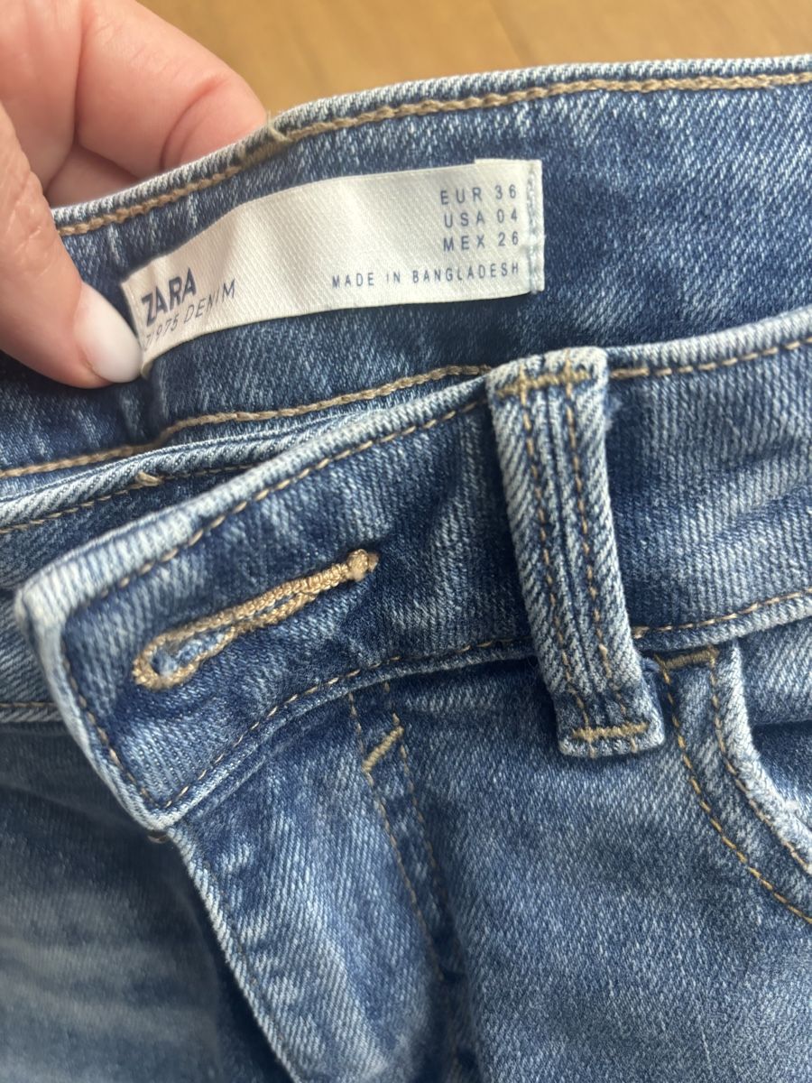 Zara Jeans: ZARA Jeans Damen Grösse 36 – Gebraucht aus Augst BL von fine-art 1