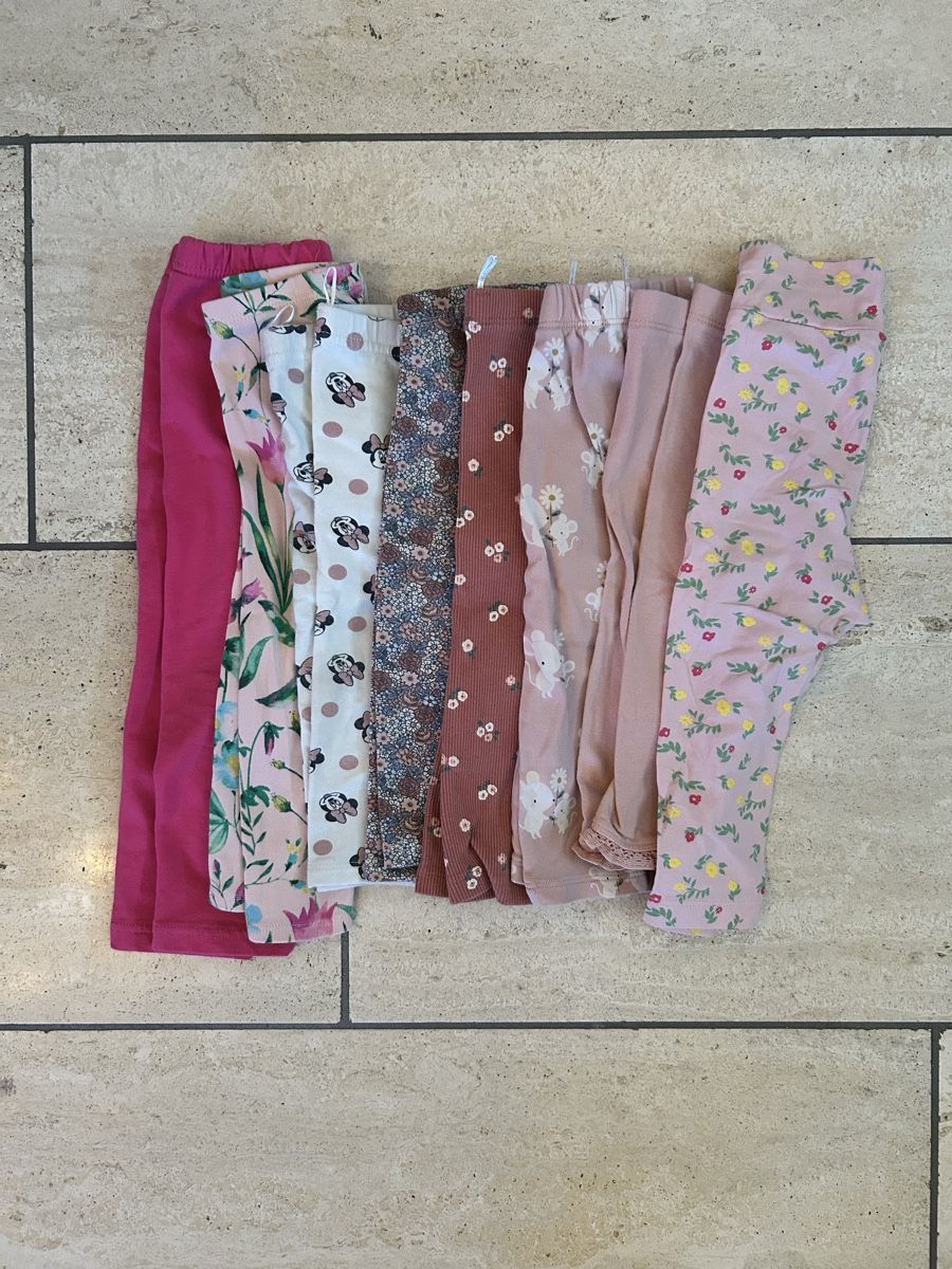 Lotti & Set di vestiti: 39-teiliges Kleiderpaket Grösse 80 – Usato da Berikon venduto da Skydive11 1