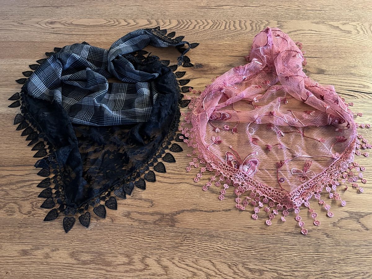 Foulard & Sciarpe: Schals – Nuovo (secondo la descrizione) da Schliern b. Köniz venduto da medion3098