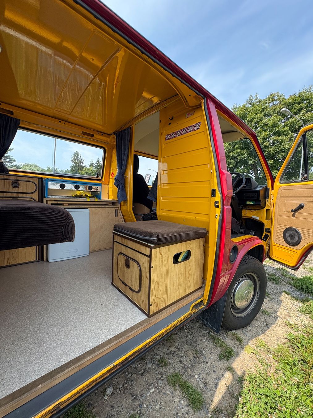 Westfalia Veicoli da campeggio: VW Bus, Westfalia - Ausbau – Usato da Wettingen venduto da Plixie 8