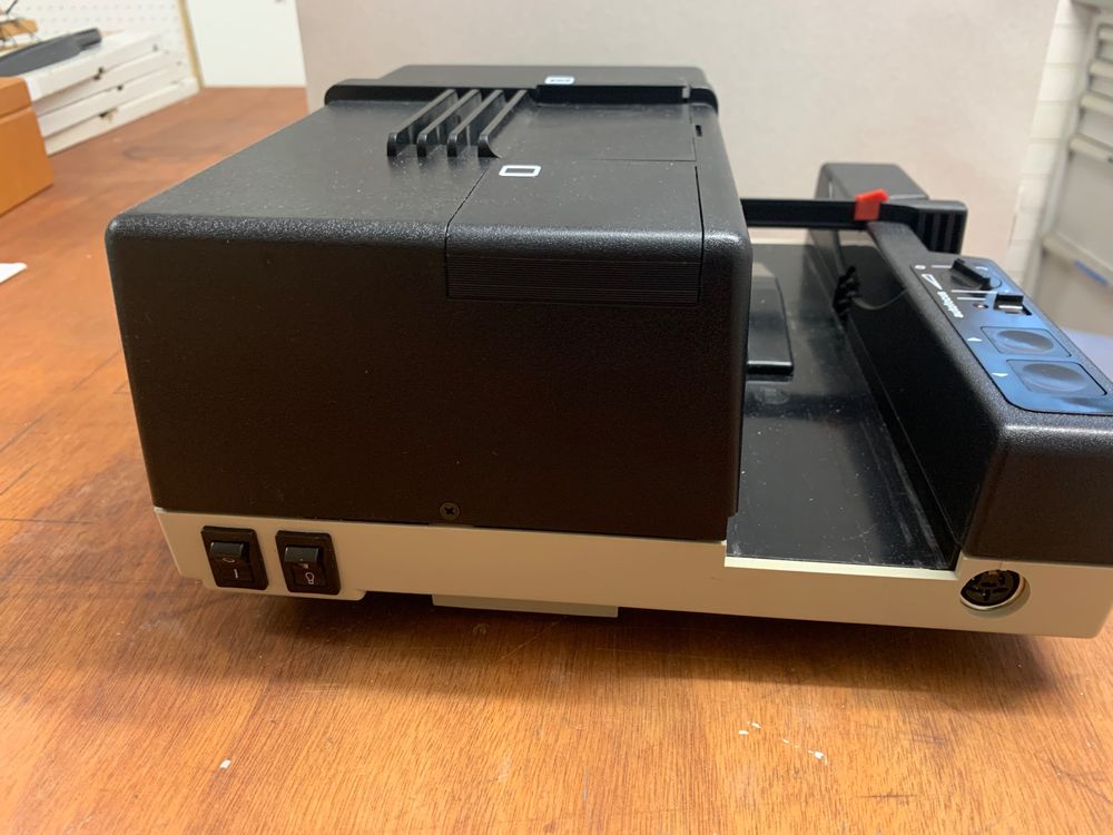 Vintage Kindermann Diafocus AV 150 Diaprojektor Rarität (Gebraucht) In Aathal-Seegräben Für CHF 40 – Mit Lieferung Auf Kaufen