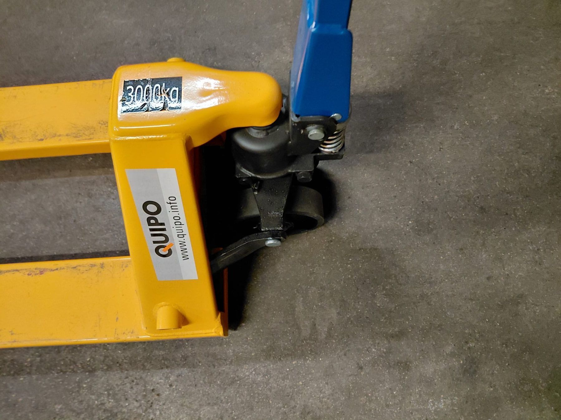 Carrelli elevatori e a forche: Hubwagen SECO, 3000 kg – Usato da Ulisbach venduto da MSH01 3