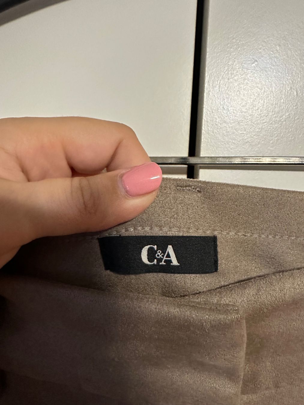C&A Pantaloni: C&A Hose braun Grösse 38 – Usato da Schaan venduto da Hermine2018 1