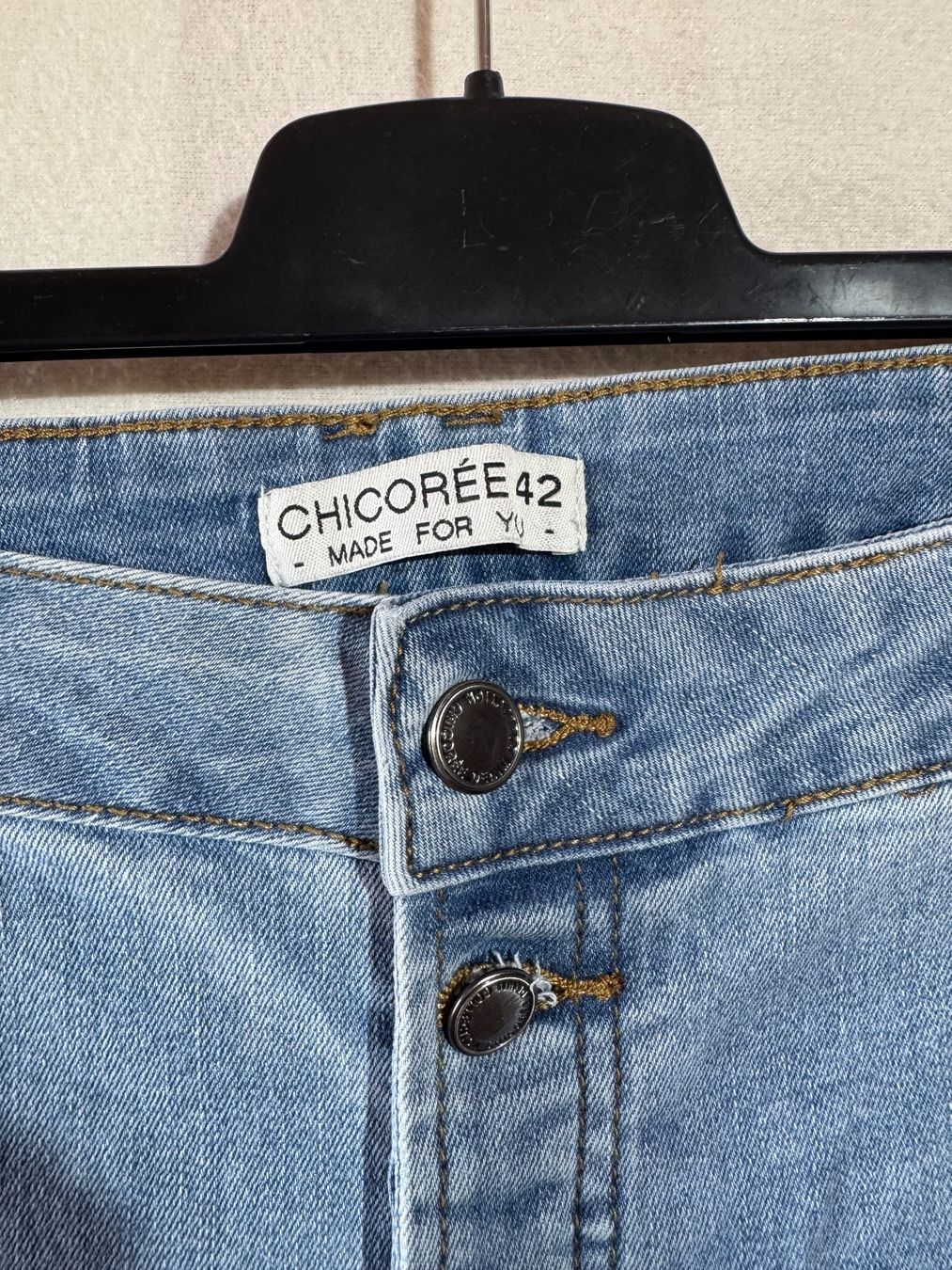 Jeans: blaue Jeans von Chicoree Gr. 42 – Usato da Grosswangen venduto da SALE_SALE_SALE 1