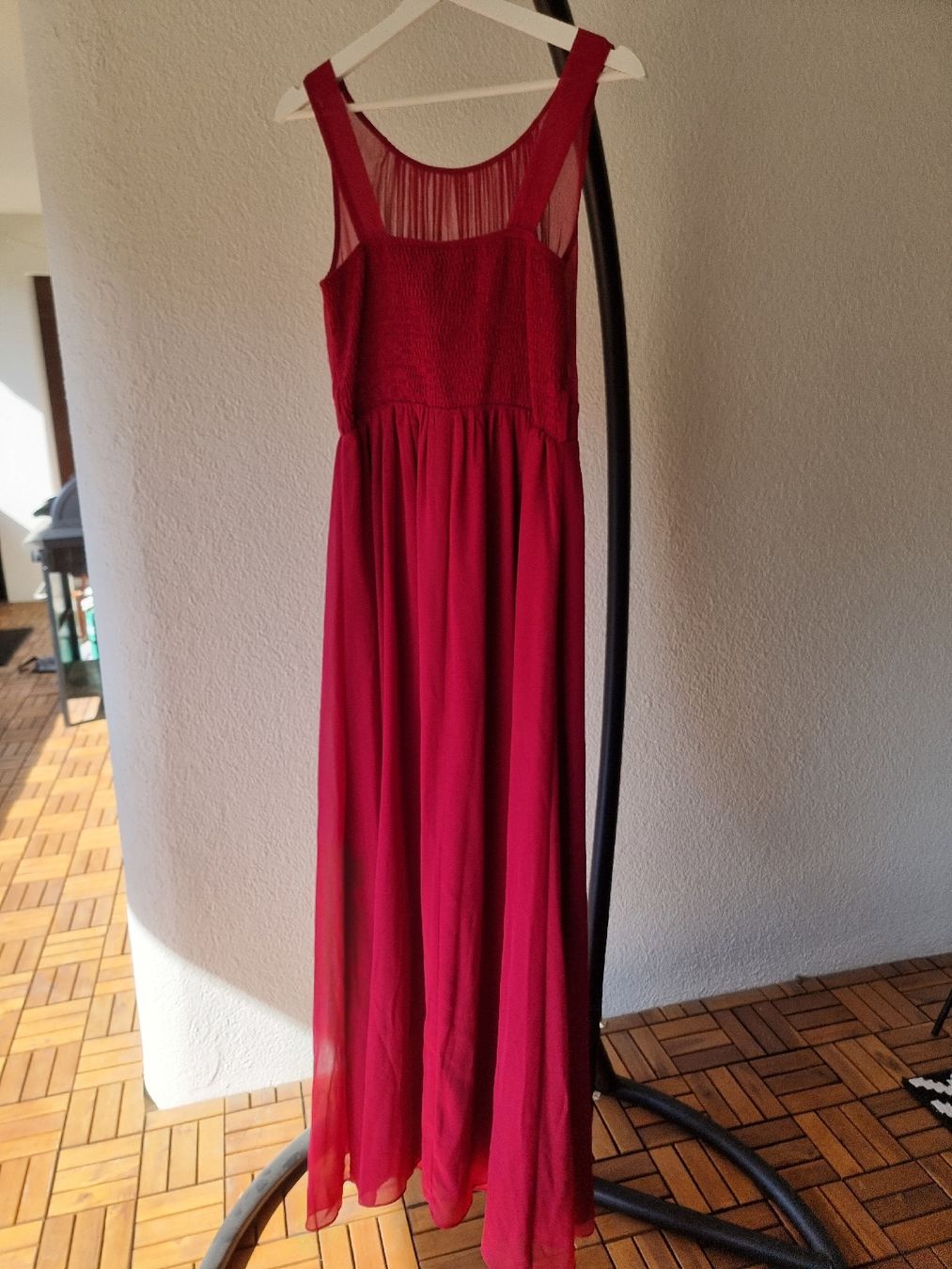 Vestiti: Abendkleid weinrot UK14 – Usato da Balzers venduto da Homeandgarden 1
