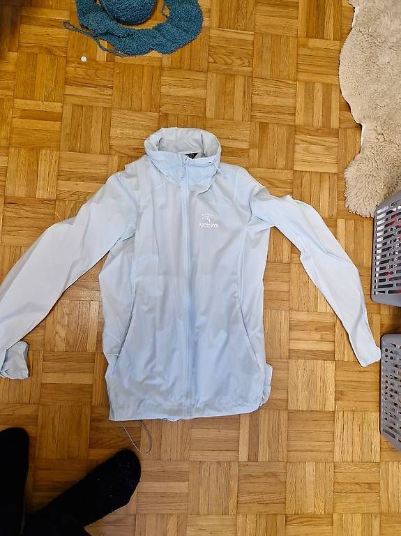 Giacche: Arc'teryx Nodin Jacket Damen – Usato da Biel/Bienne venduto da mor_x958 1