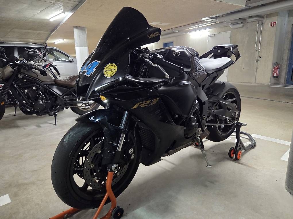 Strasse: Yamaha YZF-R1  – Gebraucht aus Oberdiessbach von R1.MK4