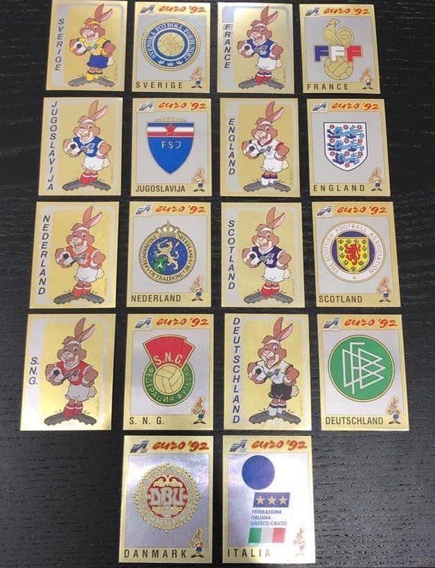Panini Carte collezionabili: PANINI EM 1992 SET WAPPEN x18 MINT NEW – Nuovo e nell'imballaggio originale da Thalwil venduto da mypaniniworld