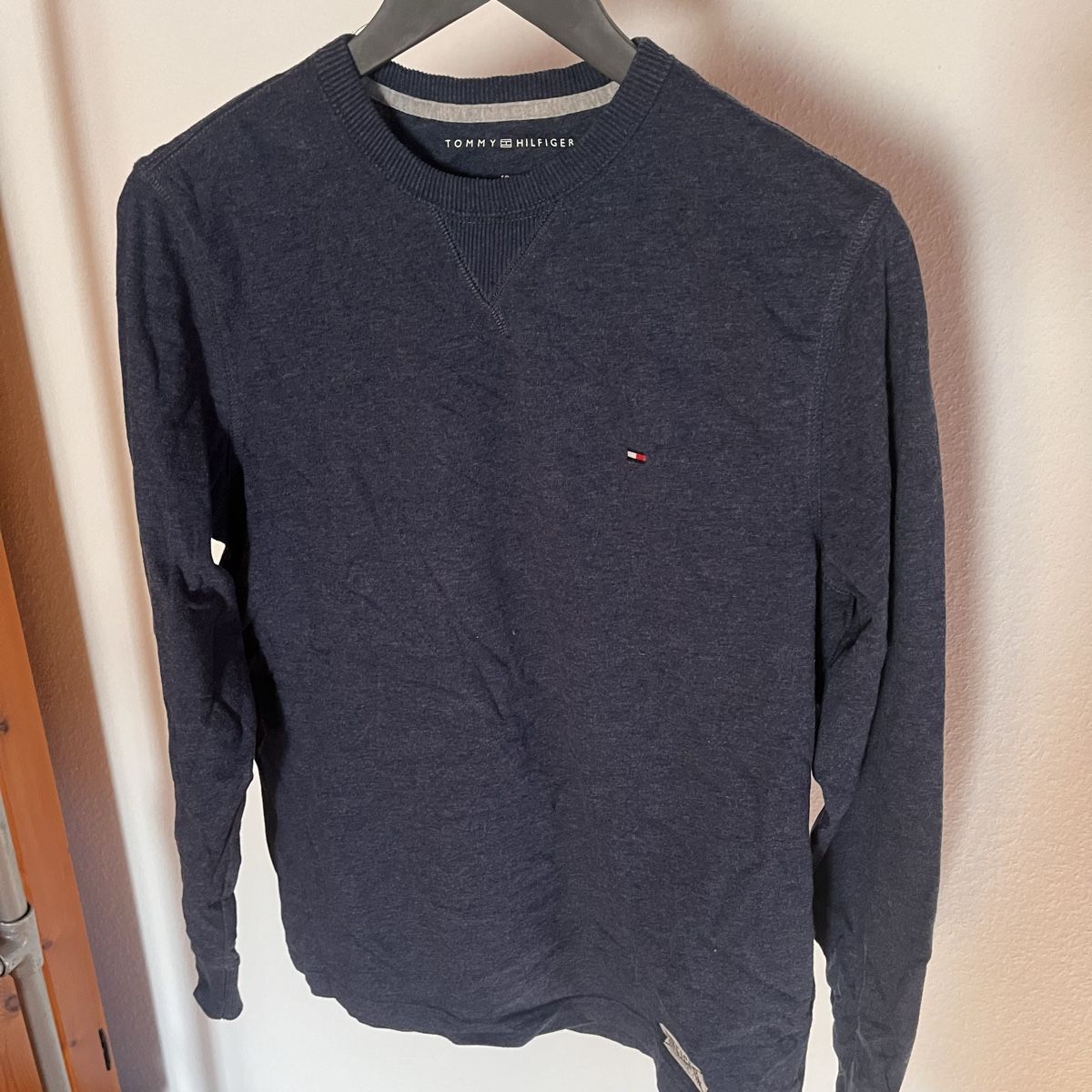 Tommy Hilfiger Maglioni & Felpe: Tommy Hilfiger Longsleeve – Usato da Diepflingen venduto da ldvintagestreetwear