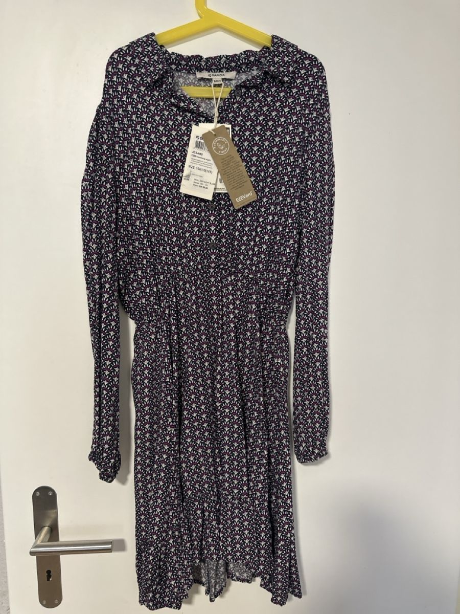 Robes et jupes: Kleid von Gsrcia gr.164 Neu – Neuf (Voir description) à Niederuzwil par sevgi1982