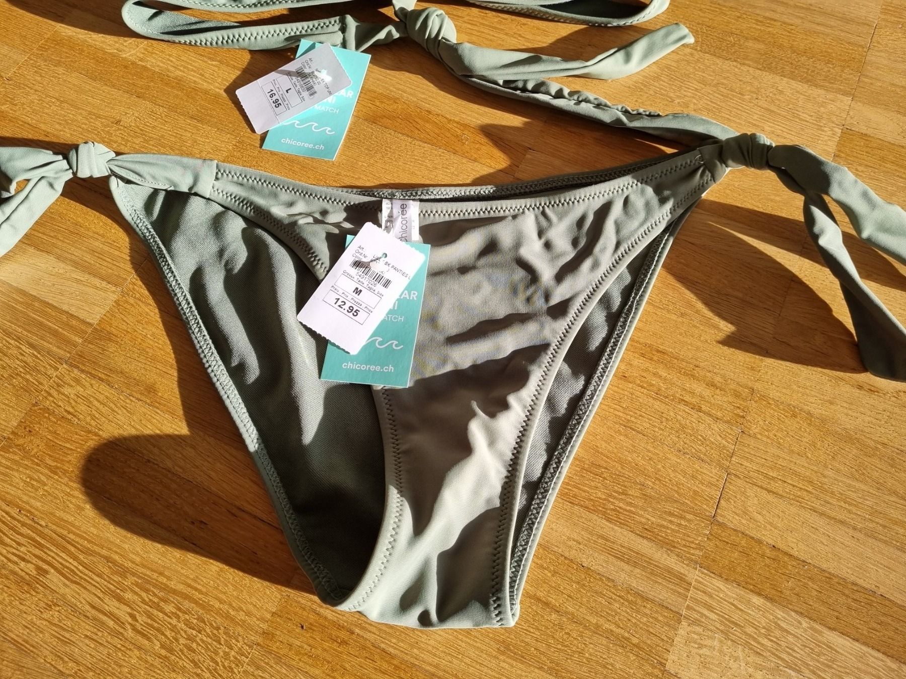 Badekleider & Bikinis: BIKINI OLIV NEU – Neu und originalverpackt aus Zofingen von Felpa 1