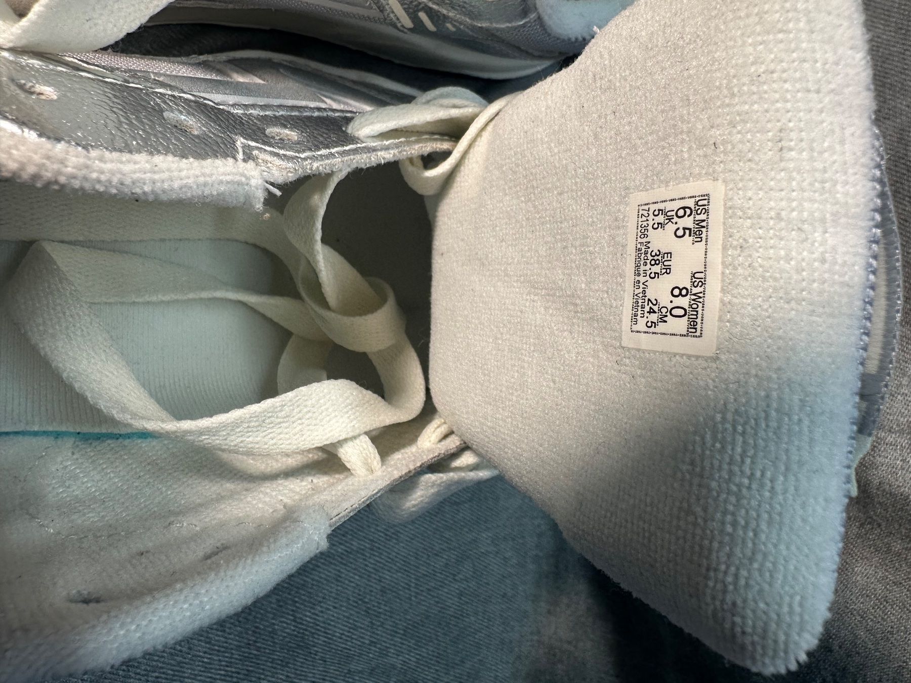 Vans Scarpe da uomo: Vans Upland dans le coloris Metallic Silver – Nuovo e nell'imballaggio originale da Onex venduto da eri_jx6q 1
