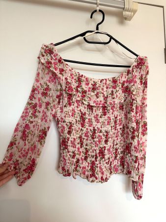 Zara Oberteil rosa blumig - XS - wie NEU!