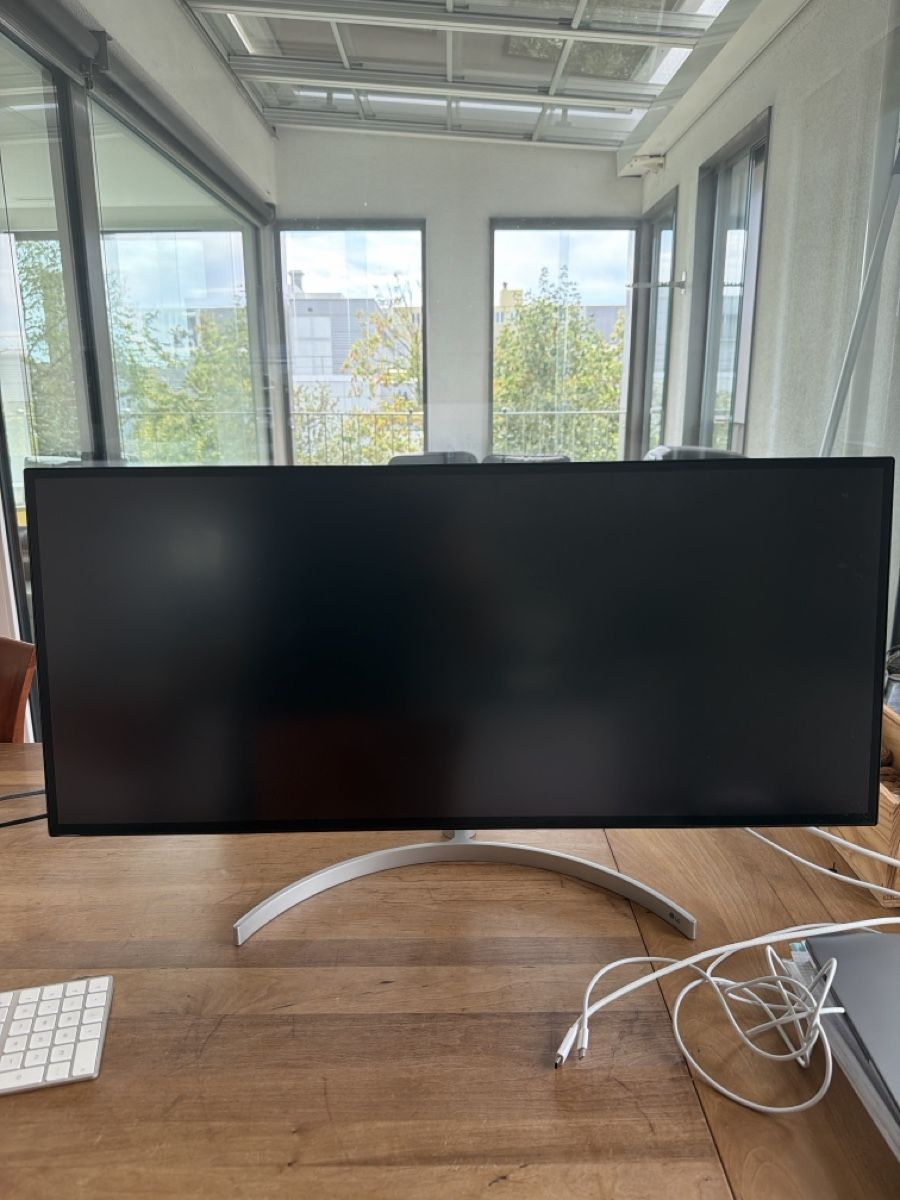 Monitore: Monitor LG – Gebraucht aus Bülach von Sfizzio 1