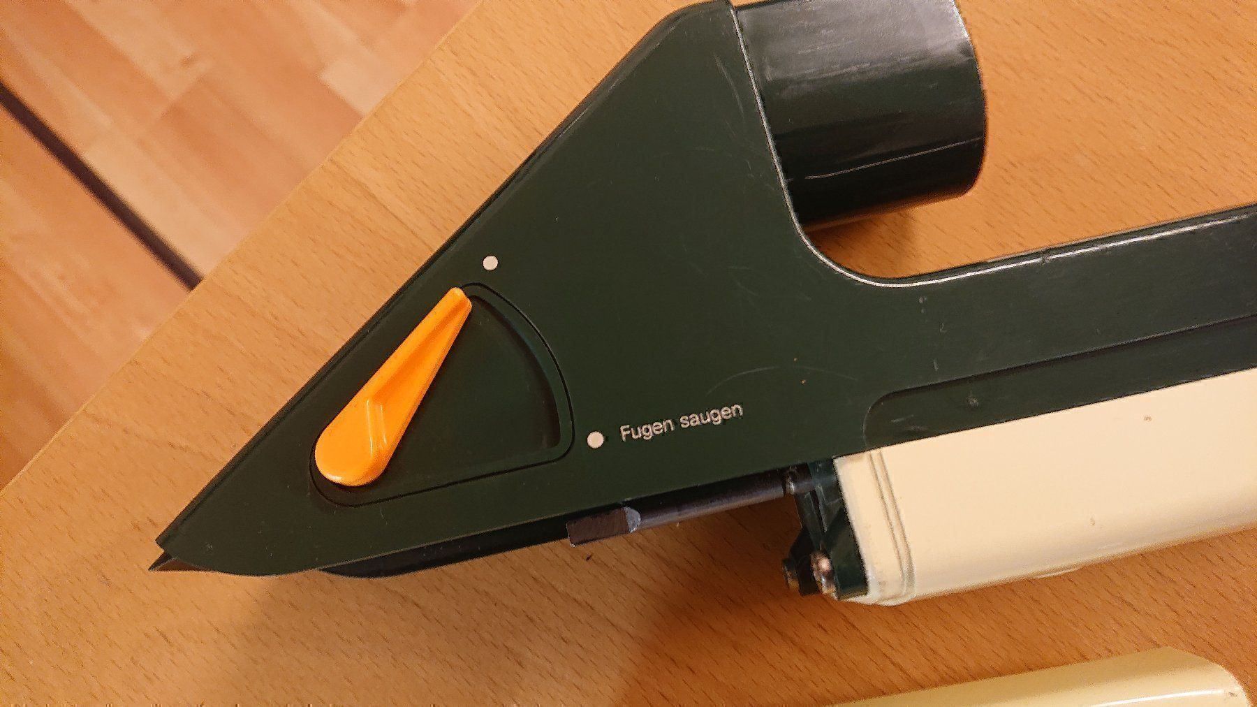 Altro per la casa: Vorwerk Polsterbürste – Usato da Reinach BL venduto da Hampe45 8