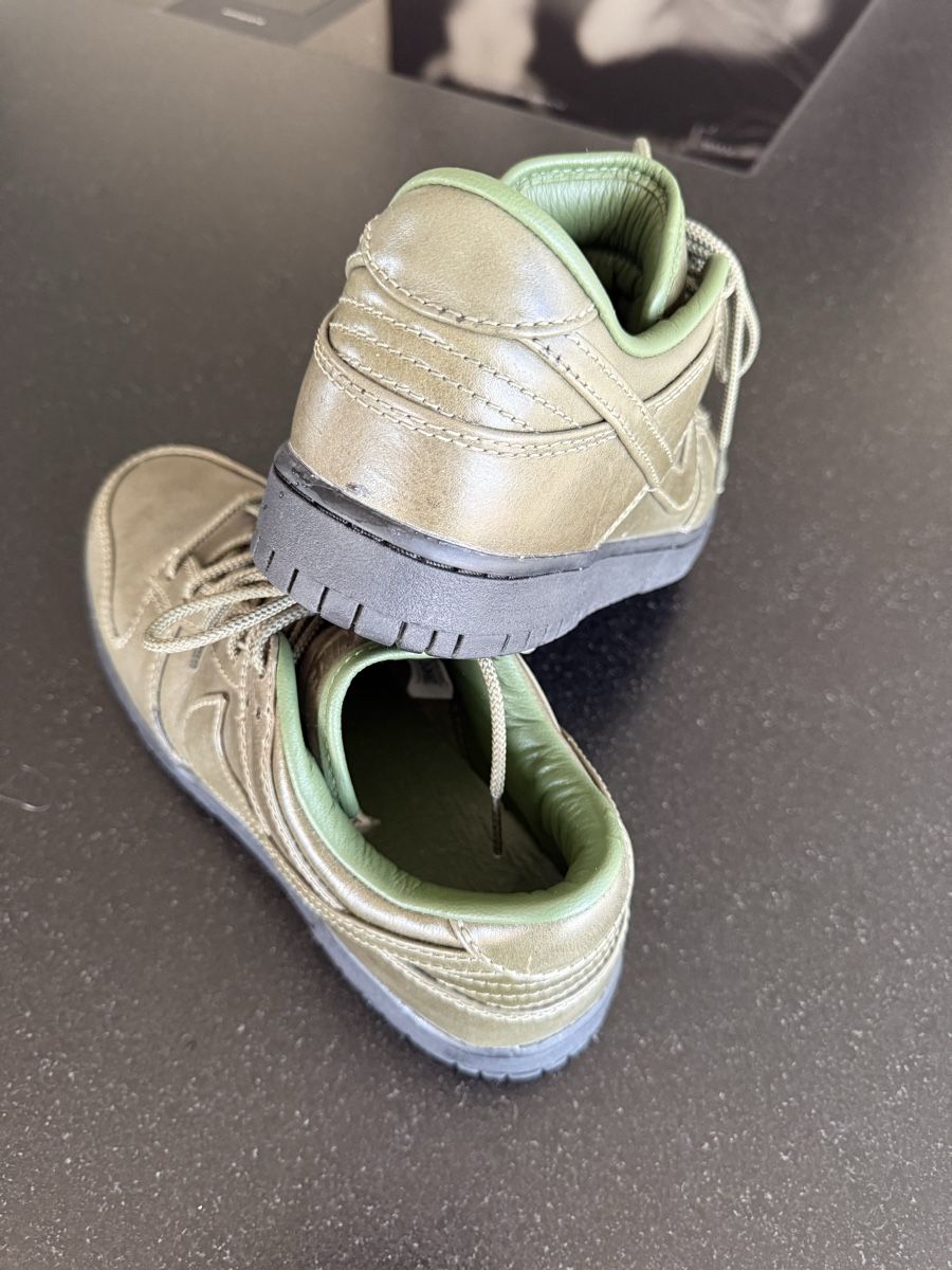 Nike Chaussures hommes: Nike Dunk Low Retro olive, Gr. 43 – D'occasion à Gerolfingen par Tiguan2011 3