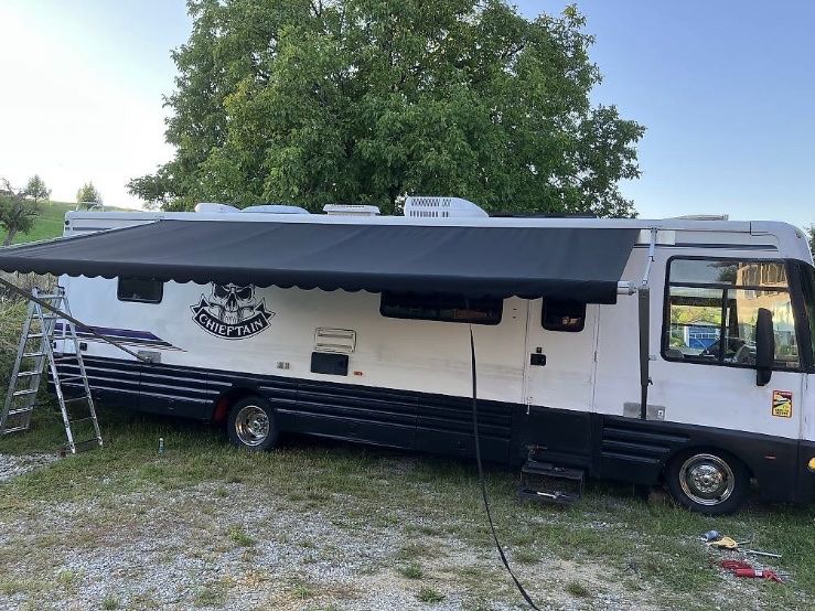 Winnebago Chieftain 1998 2