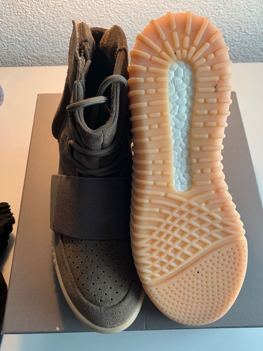 Adidas Scarpe da uomo: Yeezy boost 750 chocolate us10.5 – Usato da Langnau am Albis venduto da CollectingCoRe 2