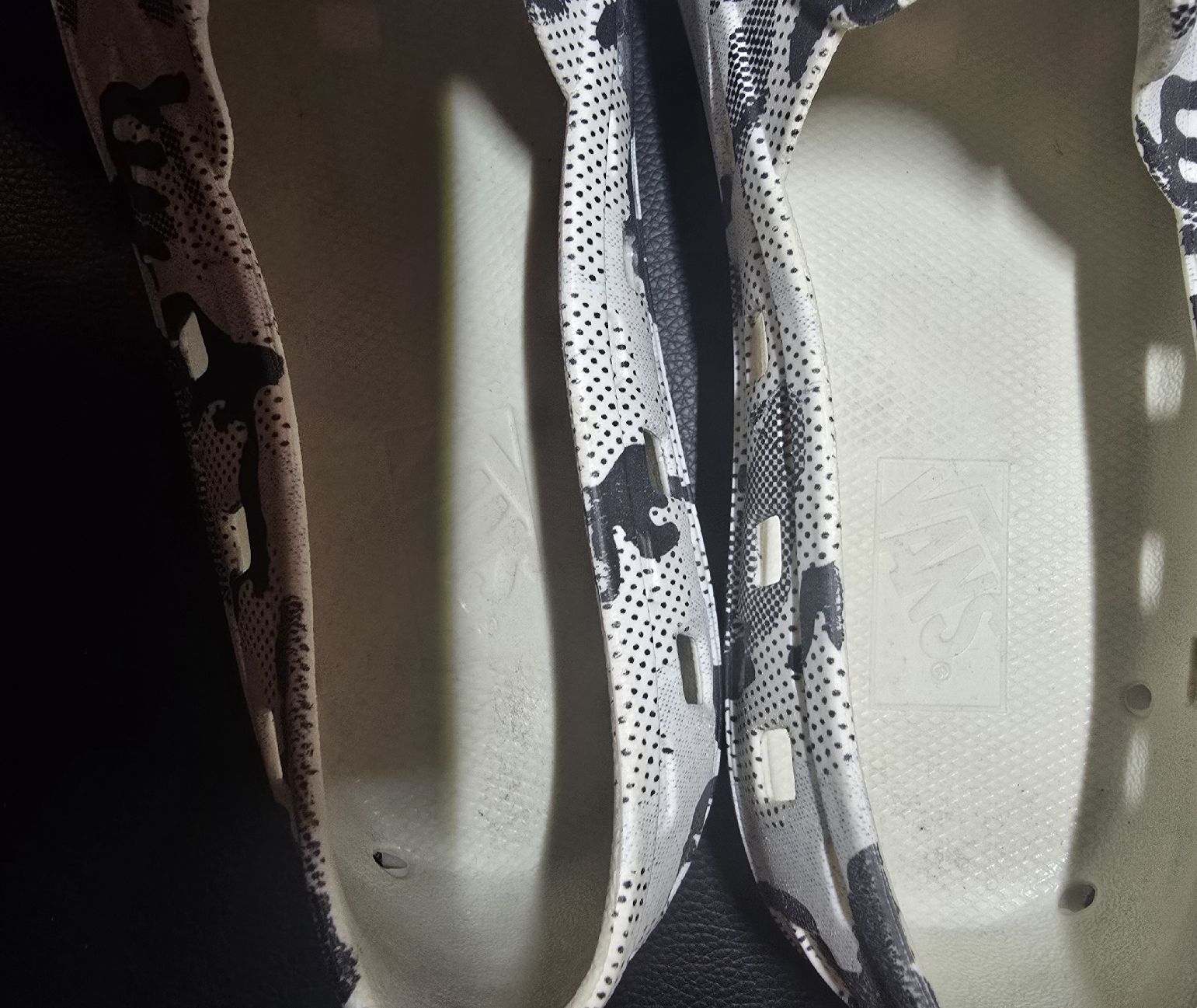 Vans Herrenschuhe: Vans Slip-On Camouflage – Gebraucht aus Wangs von Restposten.Garage 4