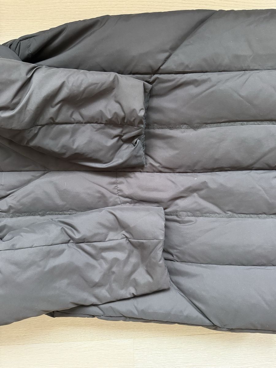 Manteaux: Jobis Daune Winterjacke Grösse 44  – D'occasion à Neuhausen par DELY 7