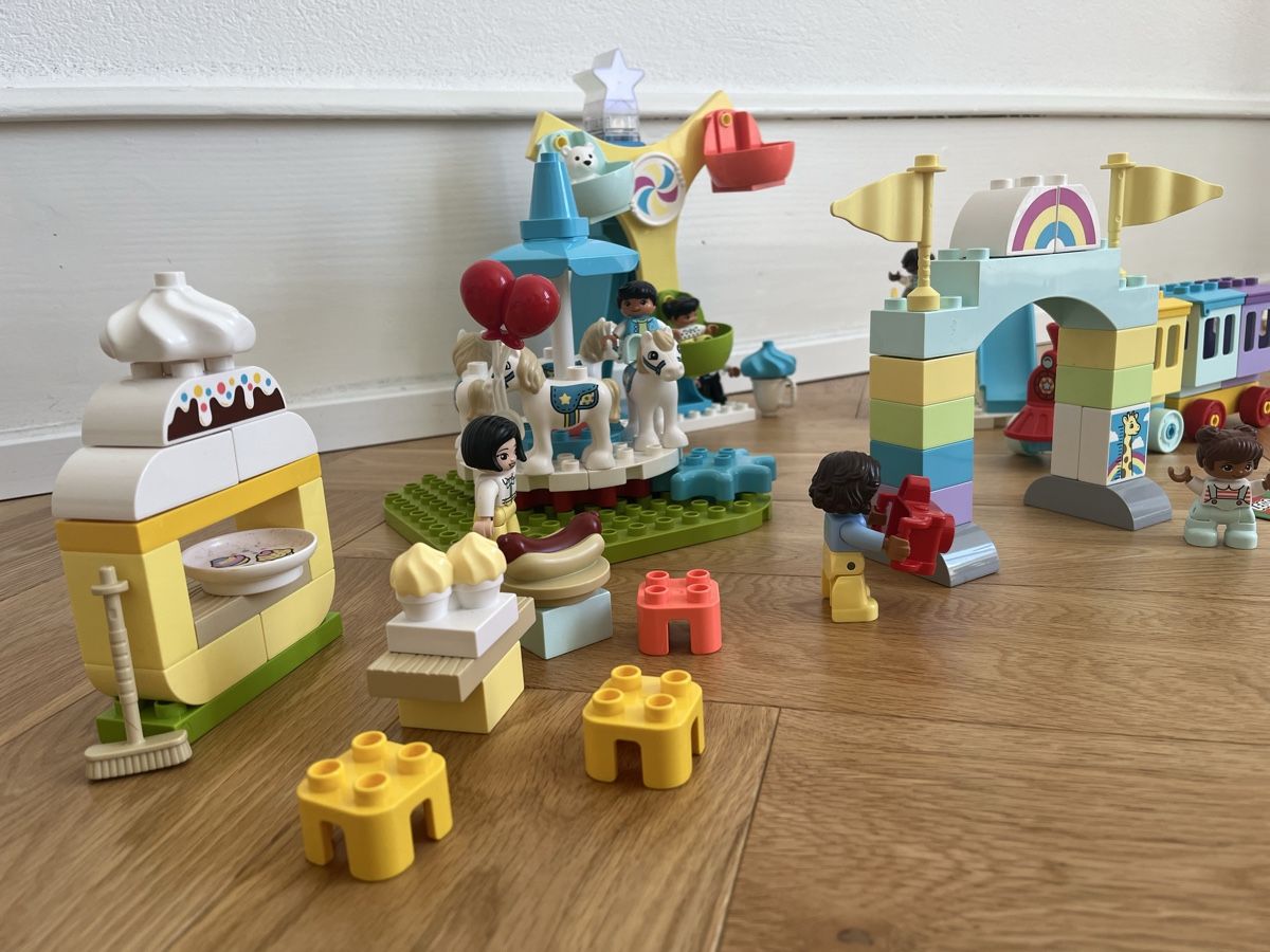 Lego Kit di costruzioni: Lego Duplo Jahrmarkt 10956 – Usato da Binningen venduto da dygsr 1