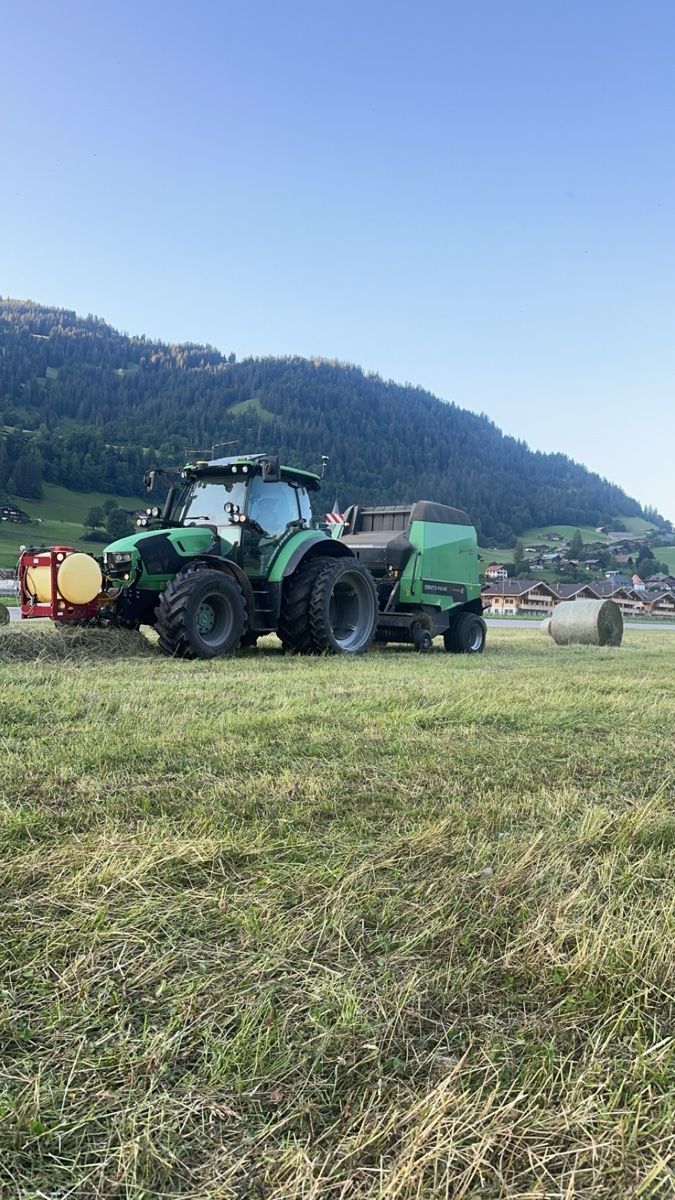 Tutte le macchine: Rundballenpresse – Usato da Gstaad venduto da Deutzk90 1