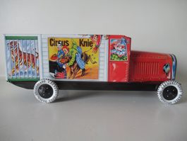 CIRCUS KNIE TRANSPORTER