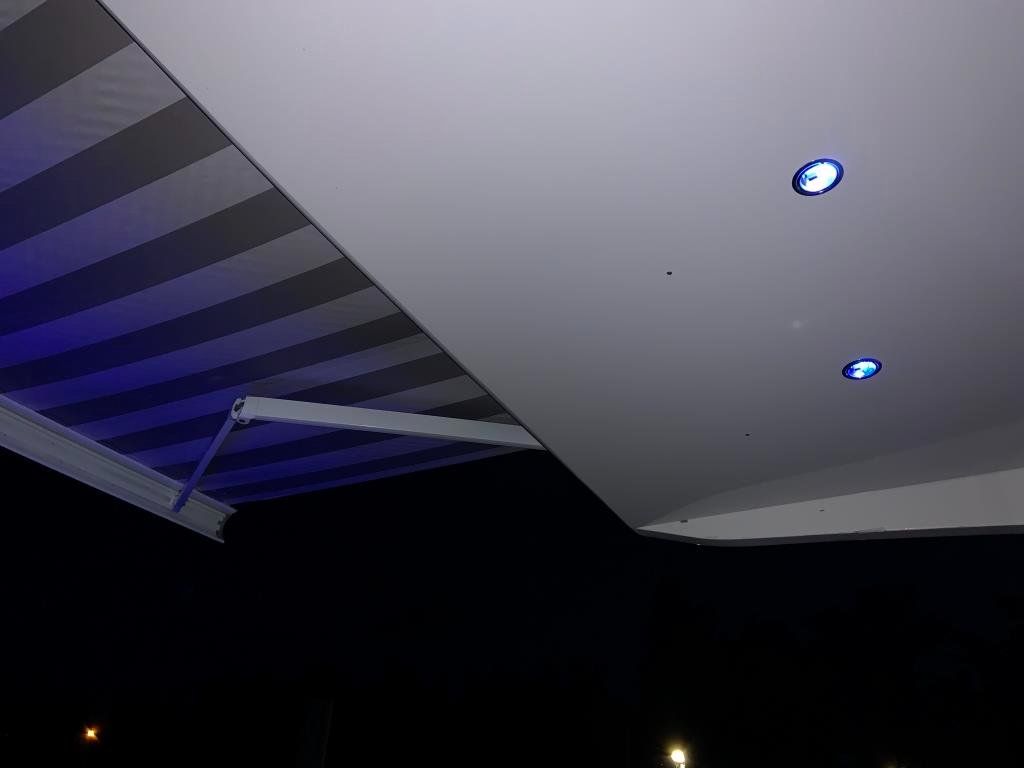 Tende da sole: Kassettenstore, Sonnenstore – Usato da Wilen b. Wollerau venduto da Loonyacht 2