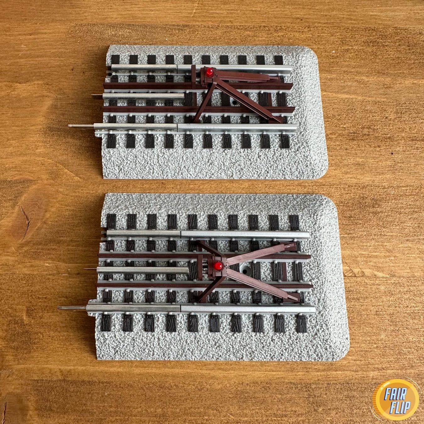 Lionel Modellini di ferrovie: 2 x Lionel Fastrack Sprung Lighted Bumper – Nuovo (secondo la descrizione) da Luzern venduto da fairflip